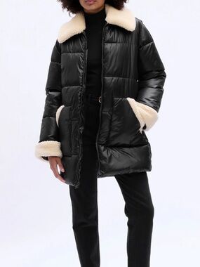 GAP Black Puffer Coat with Cream Shearling Trim